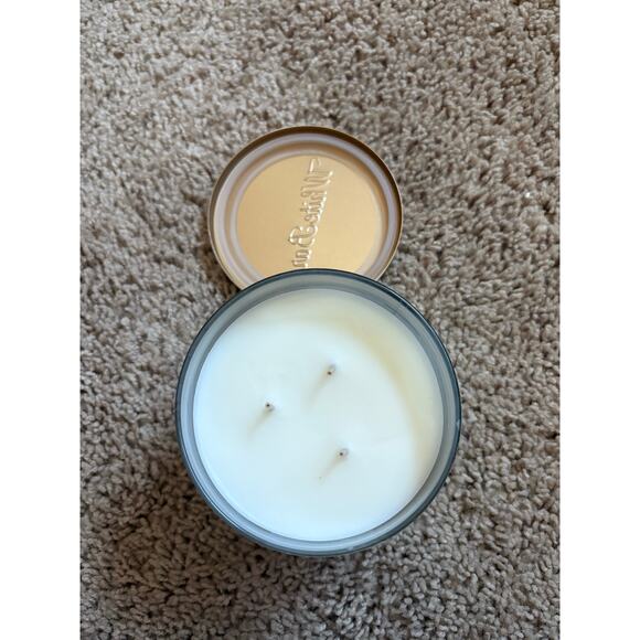 Bath & Body Works Whit Barn Palo Santo Candle - Picture 3 of 3